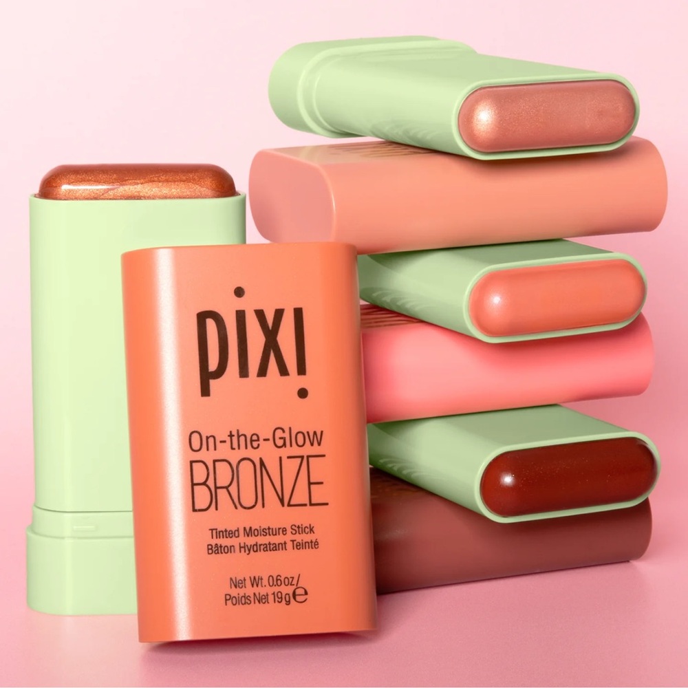 Pixi On-the-Glow Moisture Stick duo
